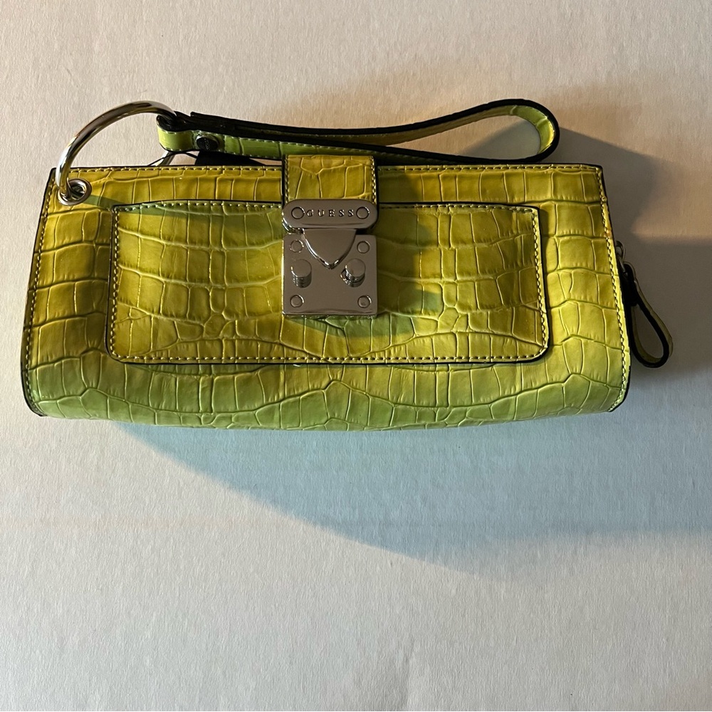 NWT Guess wristlet